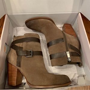 Women’s rustic ankle boots.